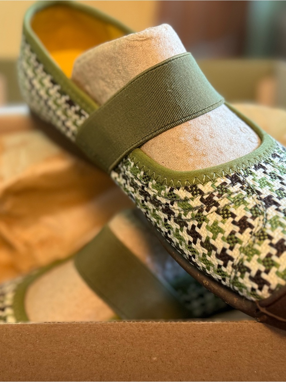 Women’s Keen Green Tweed Mary Jane Flats - Picture 3 of 6